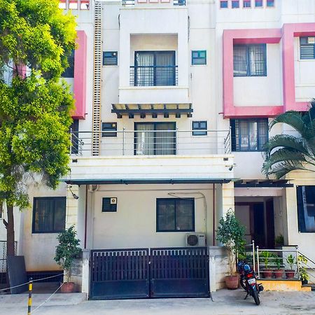 Oyo 5934 Lokaz Hotel Bengaluru Kültér fotó
