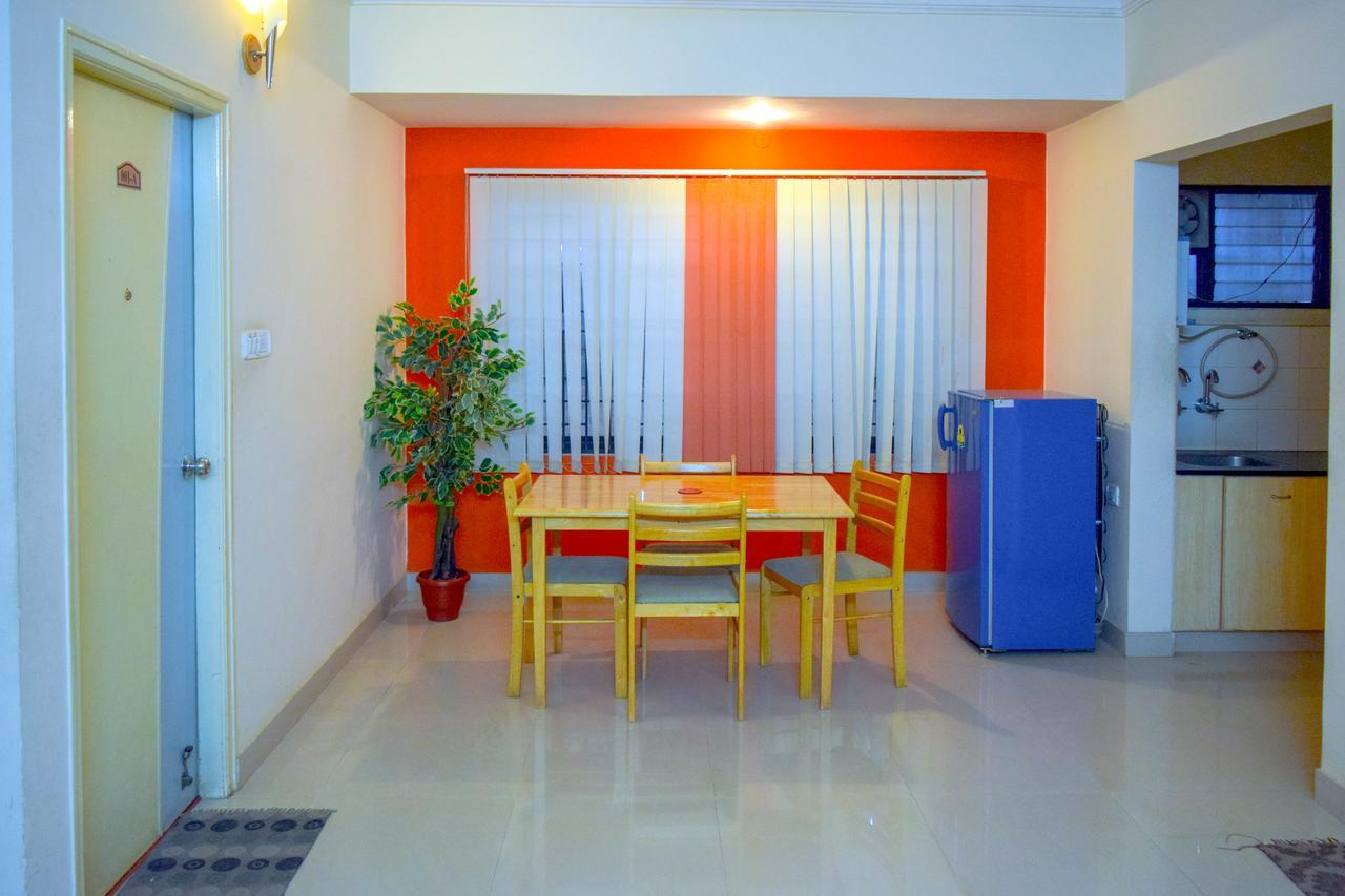 Oyo 5934 Lokaz Hotel Bengaluru Kültér fotó