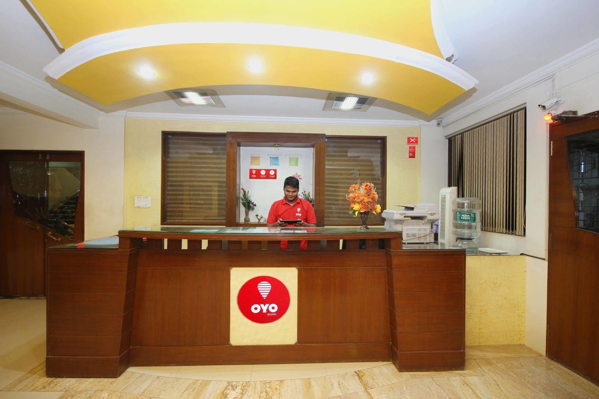 Oyo 5934 Lokaz Hotel Bengaluru Kültér fotó